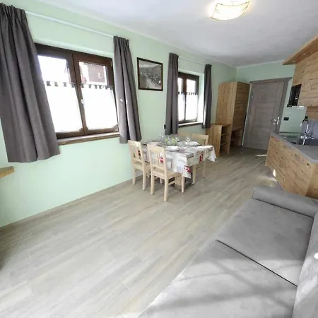 Raggio Di Sole Nuova In Centro Paese Apartment