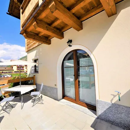 Apartment Raggio Di Sole Nuova In Centro Paese Livigno