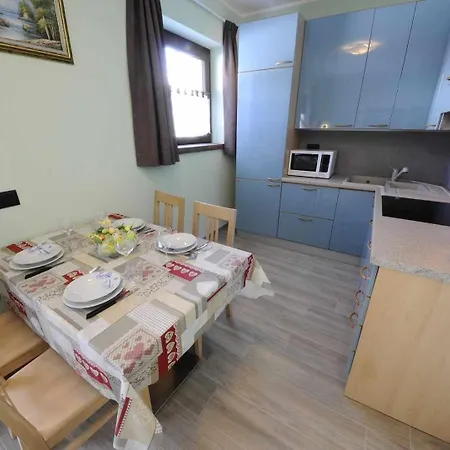 Apartment Raggio Di Sole Nuova In Centro Paese